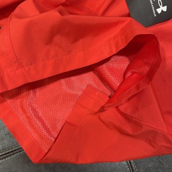 Under Armour Men's Essential Volley Shorts - Picture 7 of 12